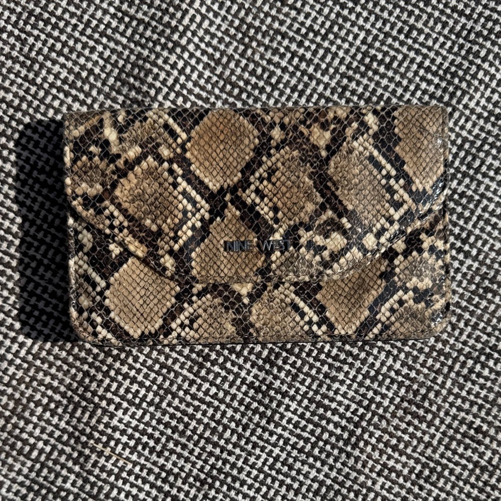 Nine West Brown and Black Snake Pattern Clutch
